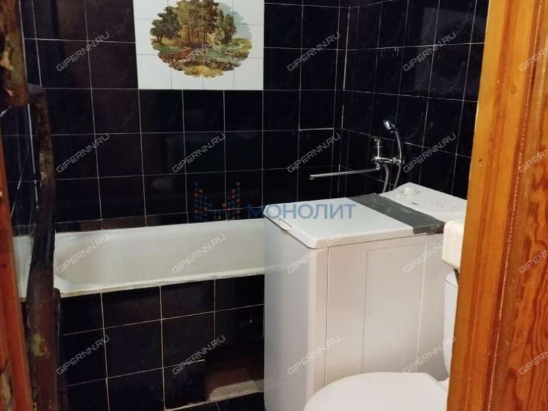 трёхкомнатная квартира на улице Адмирала Васюнина дом 13