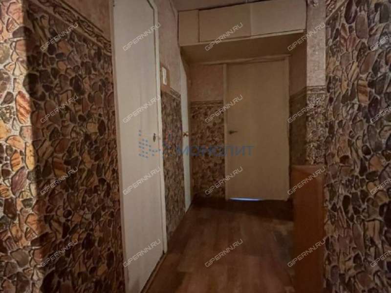 четырёхкомнатная квартира на Молодёжной улице дом 6/38 город Дзержинск