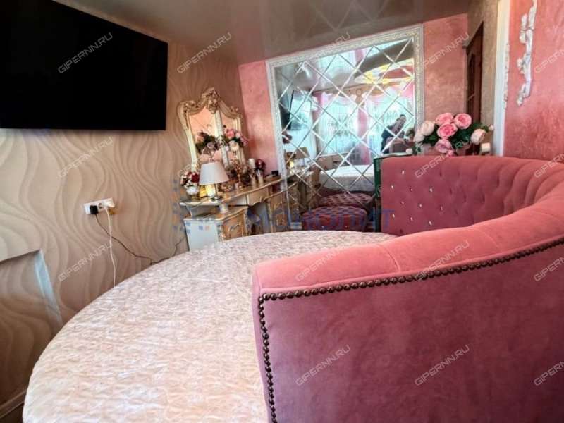 четырёхкомнатная квартира на проспекте Циолковского дом 72 город Дзержинск