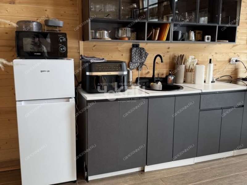 дом на  деревня Коринка