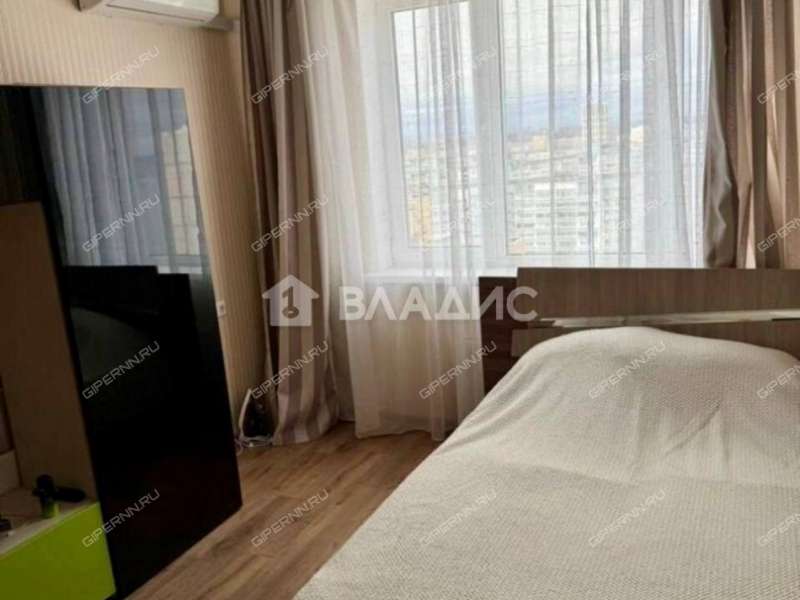 однокомнатная квартира на Волжской набережной дом 12