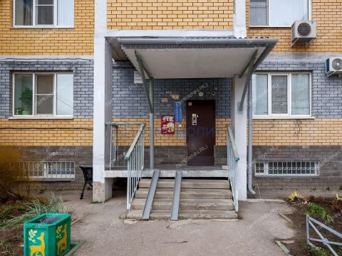 2-komnatnaya-nab-volzhskaya-d-8 фото