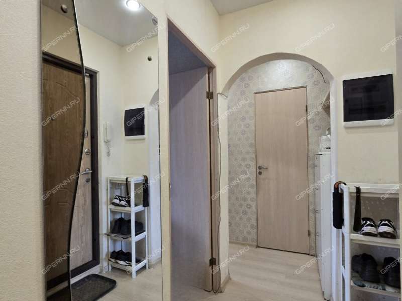 трёхкомнатная квартира на улице Володарского дом 7