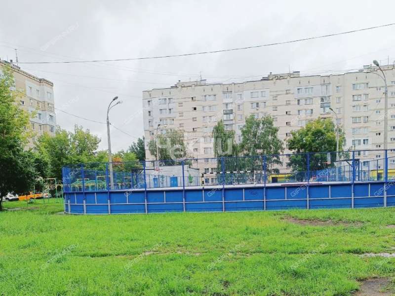 трёхкомнатная квартира на улице Островского дом 10