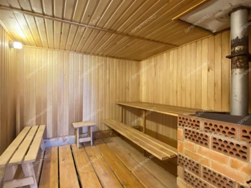 дом на улице Ленина село Работки