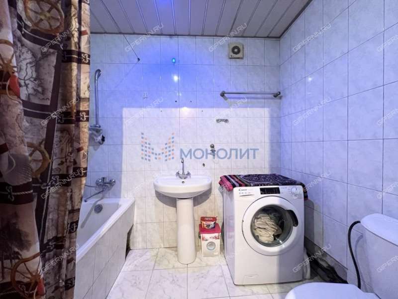 трёхкомнатная квартира на улице Лоскутова дом 23