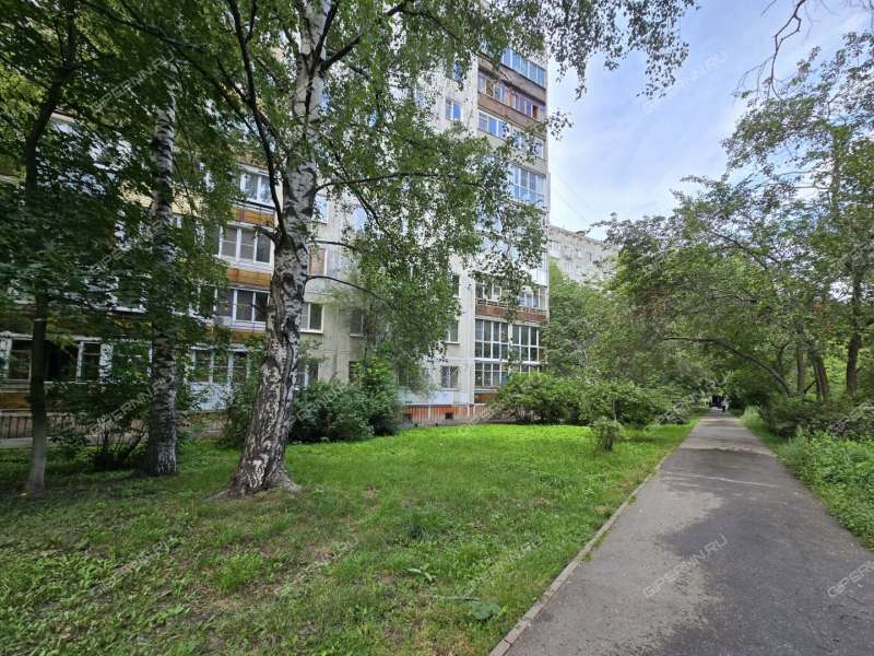 трёхкомнатная квартира на улице Володарского дом 7