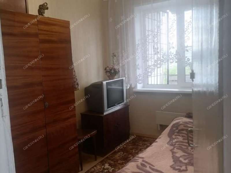 четырёхкомнатная квартира на улице Героя Советского Союза Прыгунова дом 27