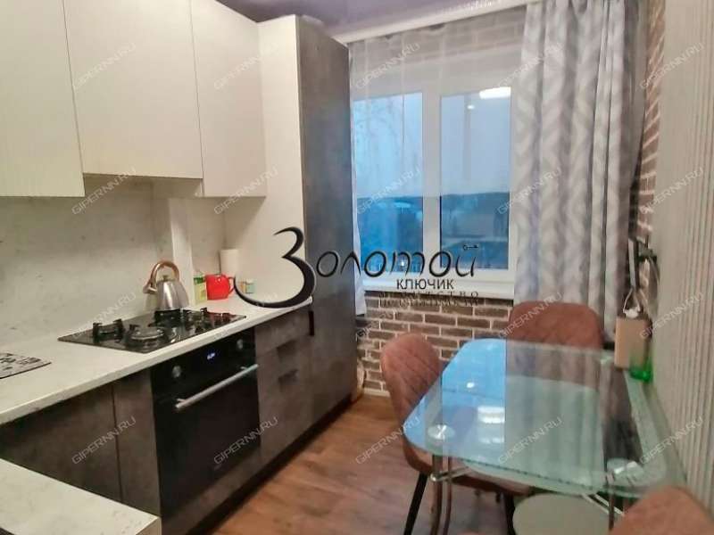 трёхкомнатная квартира на улице Паскаля дом 1а