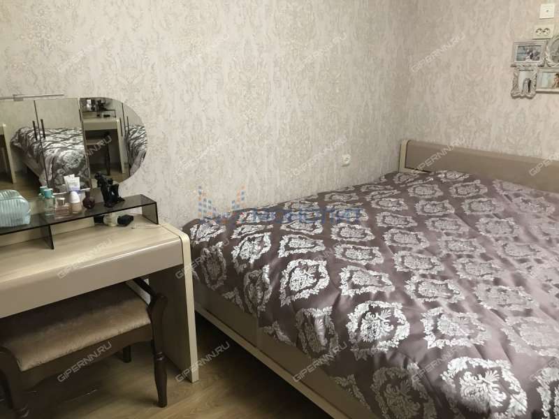 трёхкомнатная квартира на Волжской набережной дом 10