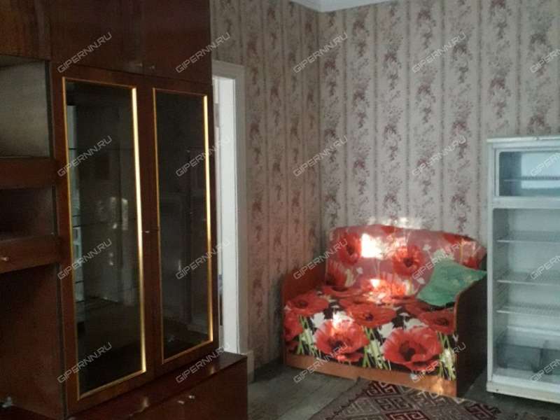 двухкомнатная квартира на улице Глазунова дом 5