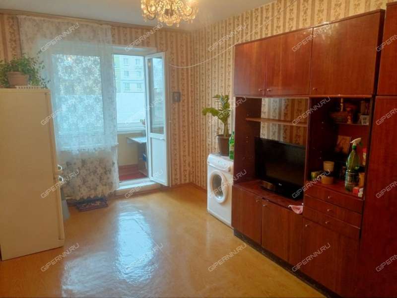 трёхкомнатная квартира на Космической улице дом 58