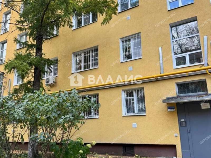 трёхкомнатная квартира на улице Заломова дом 1