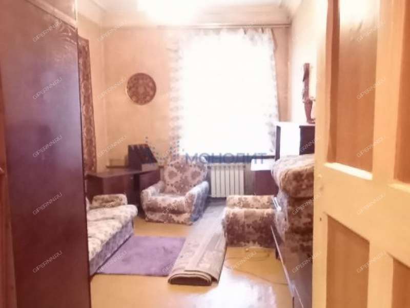 трёхкомнатная квартира на улице Героя Советского Союза Поющева дом 11