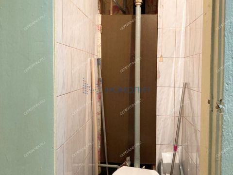 2-komnatnaya-poselok-volodarskogo-ul-zelenodolskaya-d-56 фото