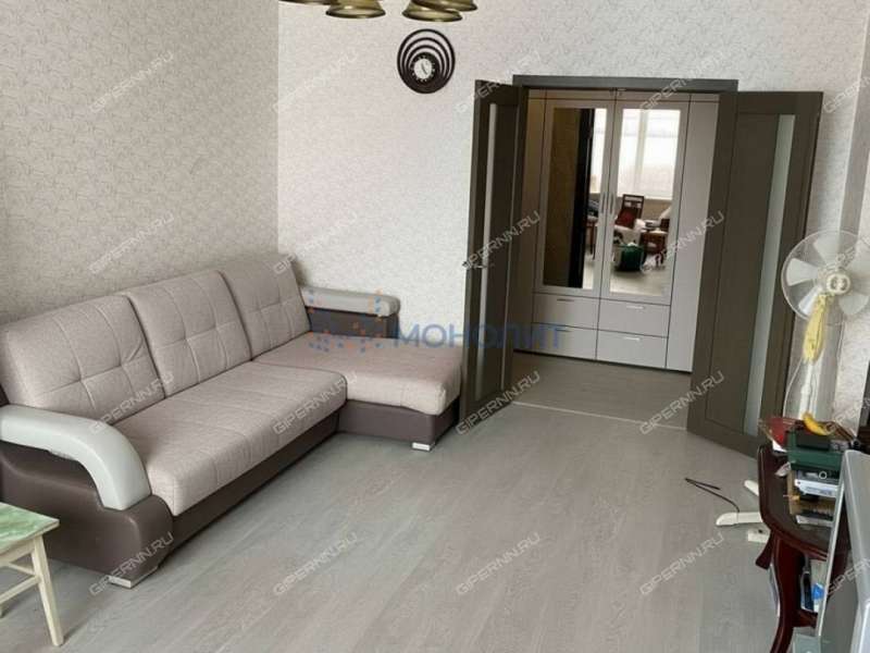 однокомнатная квартира на Волжской набережной дом 8 к3