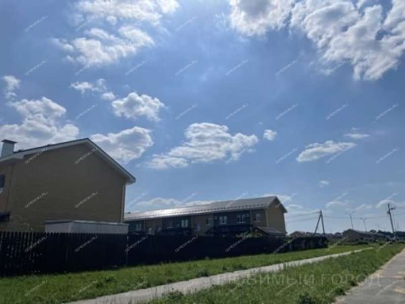 таунхаус на Окская ул село Большая Ельня