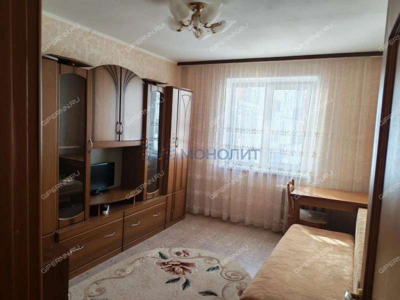 трёхкомнатная квартира на улице Маршала Голованова дом 35