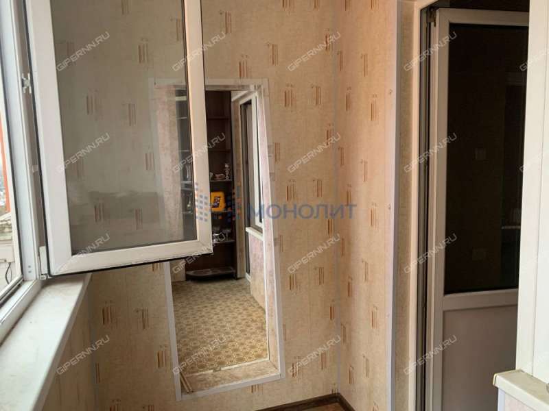 трёхкомнатная квартира на улице Островского дом 5