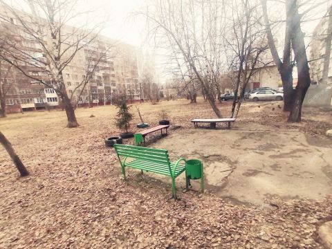 3-komnatnaya-ul-strokina-d-12 фото