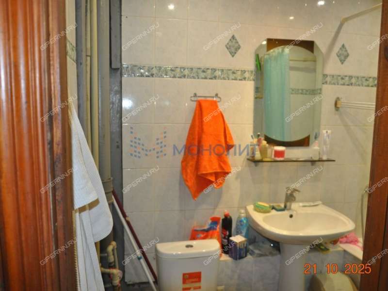 трёхкомнатная квартира на улице Ванеева дом 116