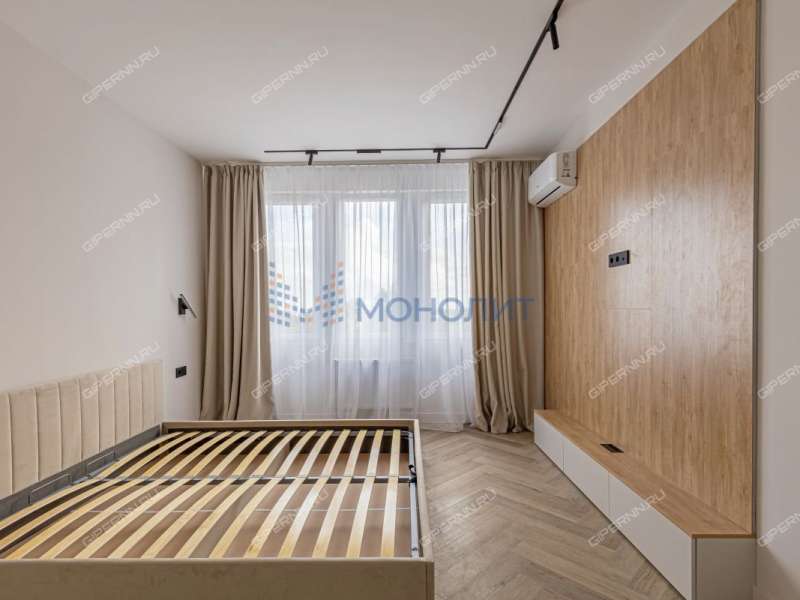 четырёхкомнатная квартира на Сенной площади дом 1