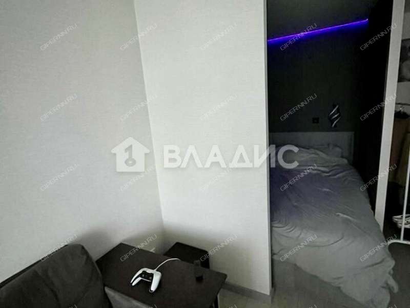 однокомнатная квартира на улице Чугунова дом 15 город Бор