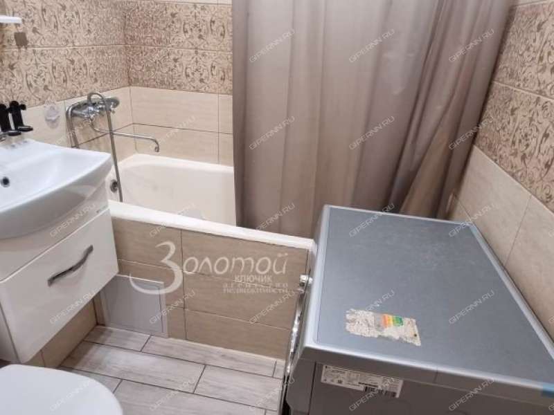 однокомнатная квартира на улице Политбойцов дом 19