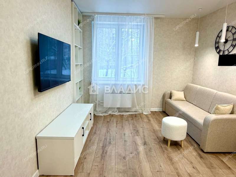 трёхкомнатная квартира на Ошарской улице дом 98 к1