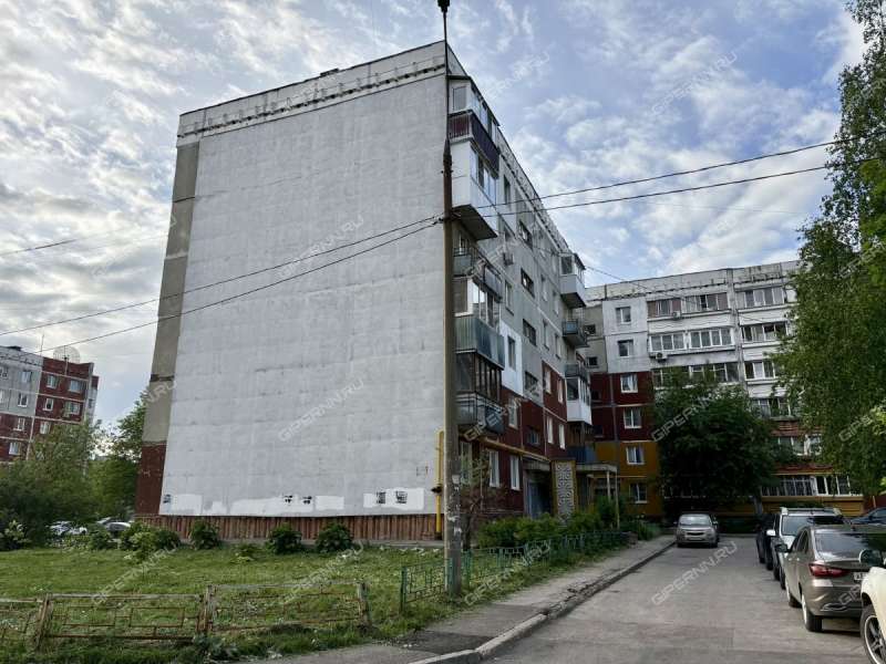 четырёхкомнатная квартира на улице Богдановича дом 1 к2