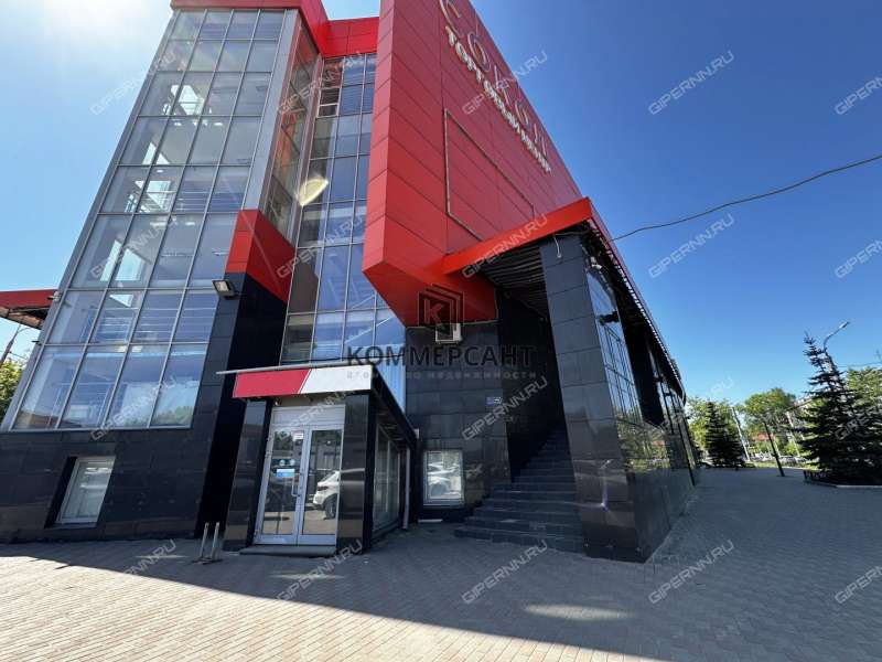 помещение под торговую площадь на улице Чаадаева