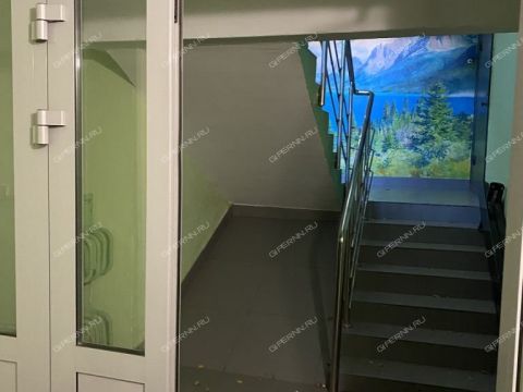 3-komnatnaya-ul-bogdanovicha-d-7 фото