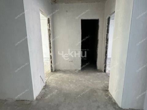 3-komnatnaya-ul-poltavskaya-d-15 фото