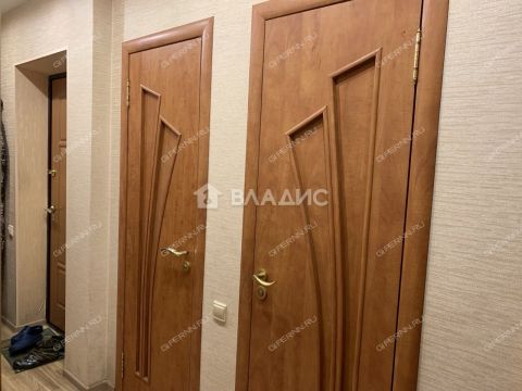2-komnatnaya-derevnya-kuzhutki-dalnekonstantinovskiy-rayon фото