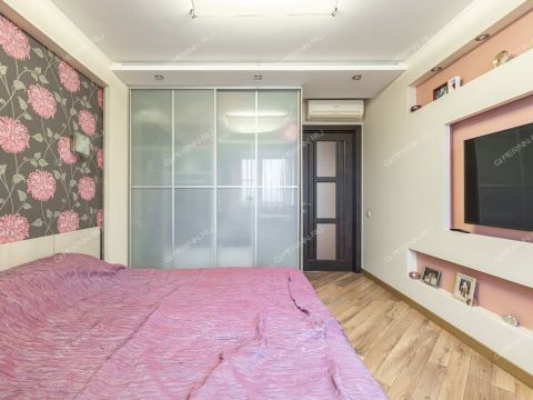 2-komnatnaya-ul-iyulskih-dney-d-19 фото