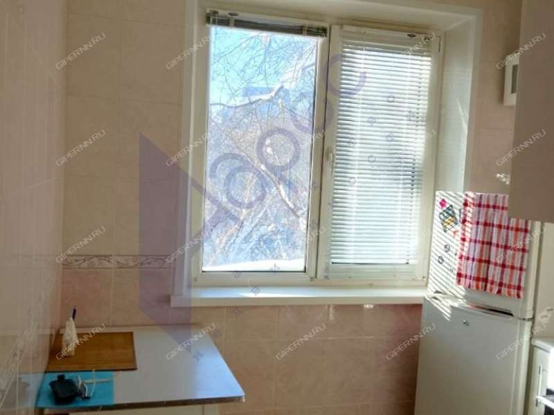 однокомнатная квартира на улице Адмирала Васюнина дом 13