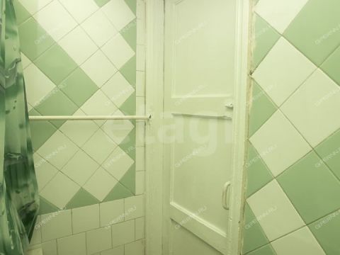 3-komnatnaya-ul-strazh-revolyucii-d-23 фото