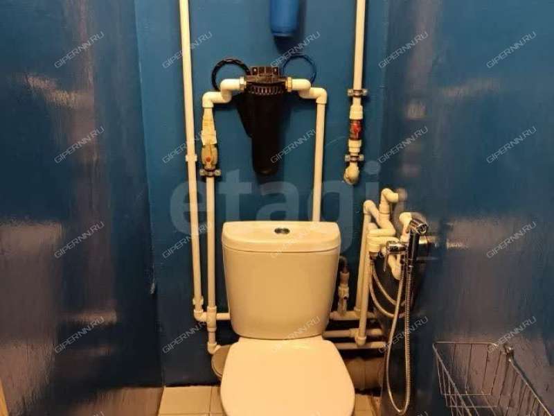 трёхкомнатная квартира на проспекте Гагарина дом 182