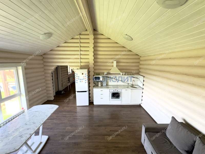 дом на улице Счастливая село Елховка