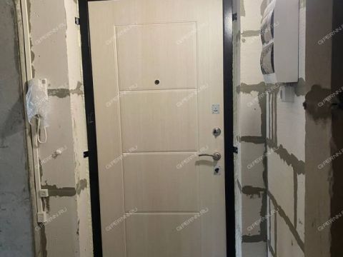 kvartira-studiya-ul-iyulskih-dney-d-11 фото