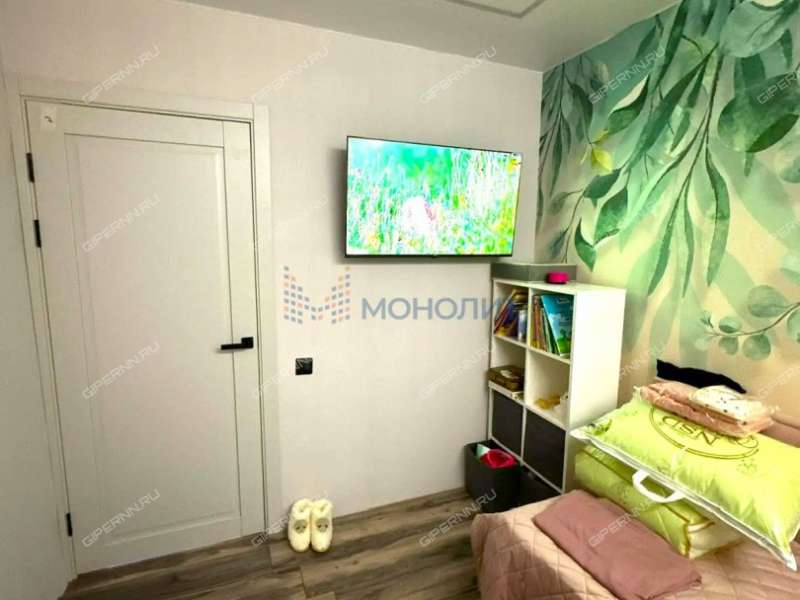 трёхкомнатная квартира на улице Маршала Воронова дом 6