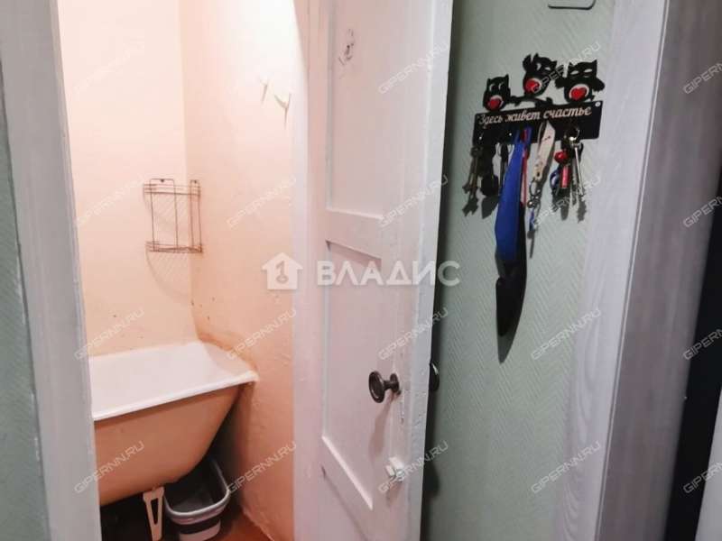 однокомнатная квартира на Молодёжном проспекте дом 62