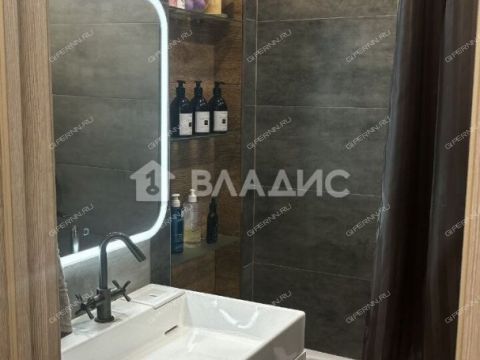 2-komnatnaya-ul-burnakovskaya-d-79 фото