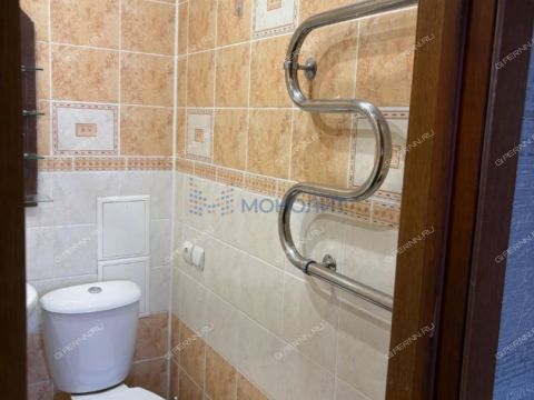 1-komnatnaya-ul-surikova-d-1 фото