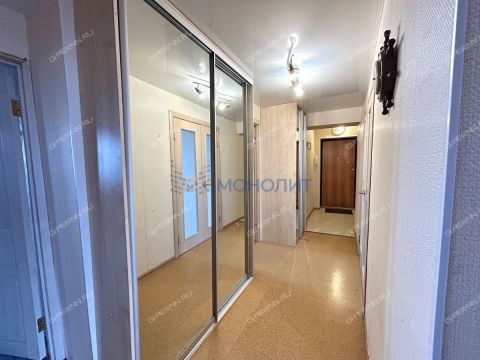 3-komnatnaya-ul-rodionova-d-184 фото
