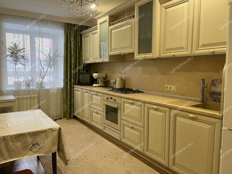 двухкомнатная квартира на улице Дунаева дом 19