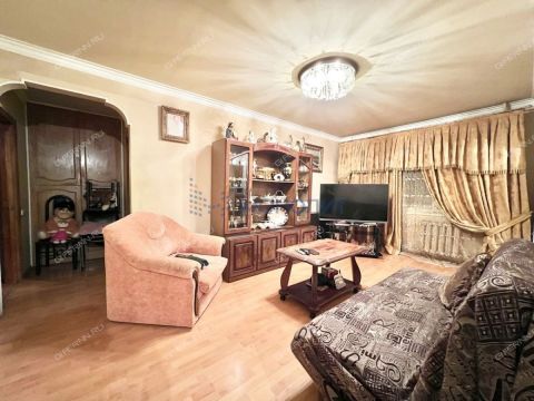 3-komnatnaya-ul-loskutova-d-23 фото