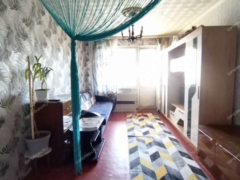 трёхкомнатная квартира на улице Германа Лопатина дом 5