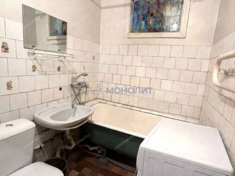 двухкомнатная квартира на улице Крылова дом 16