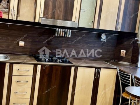 2-komnatnaya-ul-narodnaya-d-30 фото